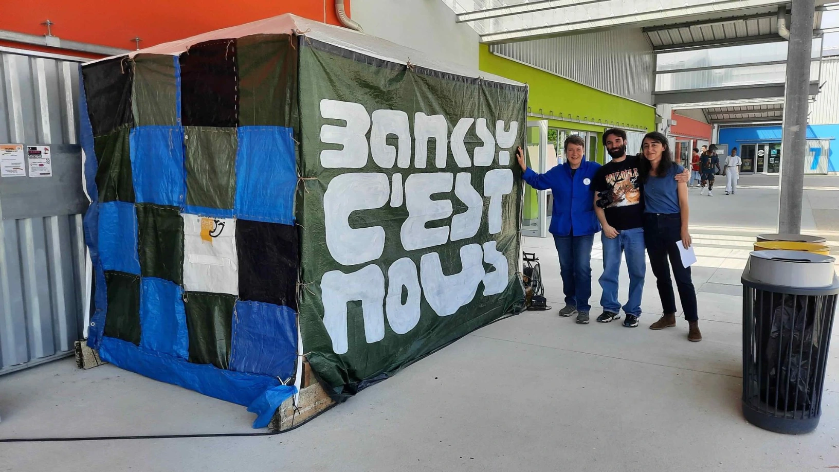 Le photomaton créé pour l'installation "Banksy c'est nous !"