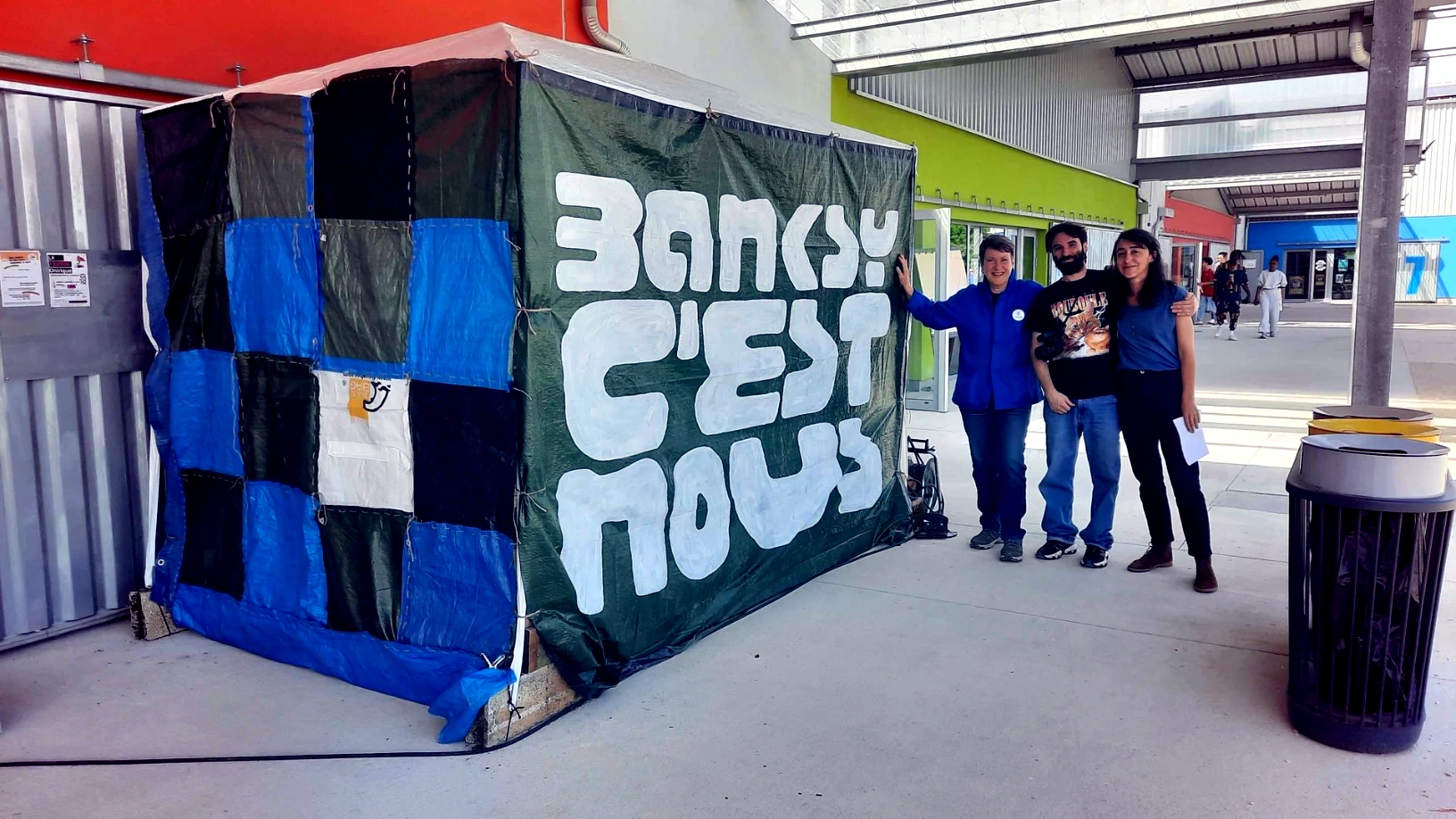 Le photomaton créé pour l'installation "Banksy c'est nous !"